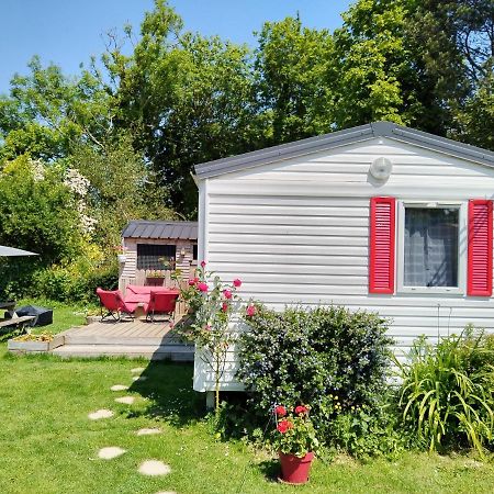 Mobil-Home Coin De Paradis En Cote D'Opale Sur Terrain Prive Et Sa Caravane Hermelinghen Eksteriør bilde