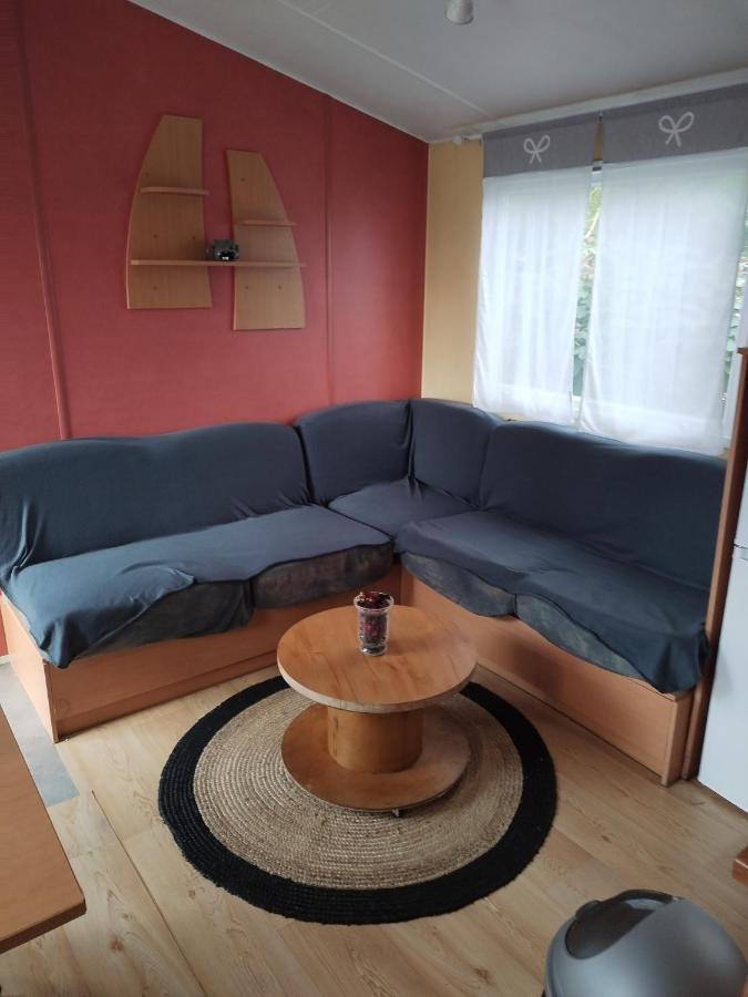 Mobil-Home Coin De Paradis En Cote D'Opale Sur Terrain Prive Et Sa Caravane Hermelinghen Eksteriør bilde